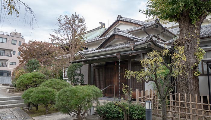 東京都荒川区にある蓮華會館の外観写真